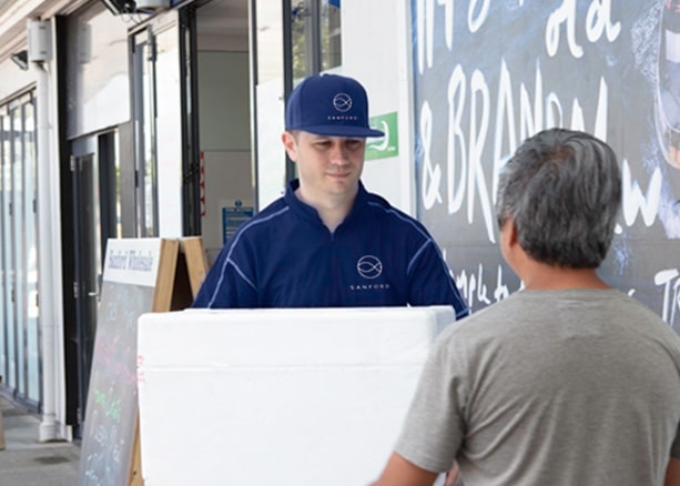 Fully-integrated-courier-CTA-Sanford Fresh fish refrigerated courier delivery service.