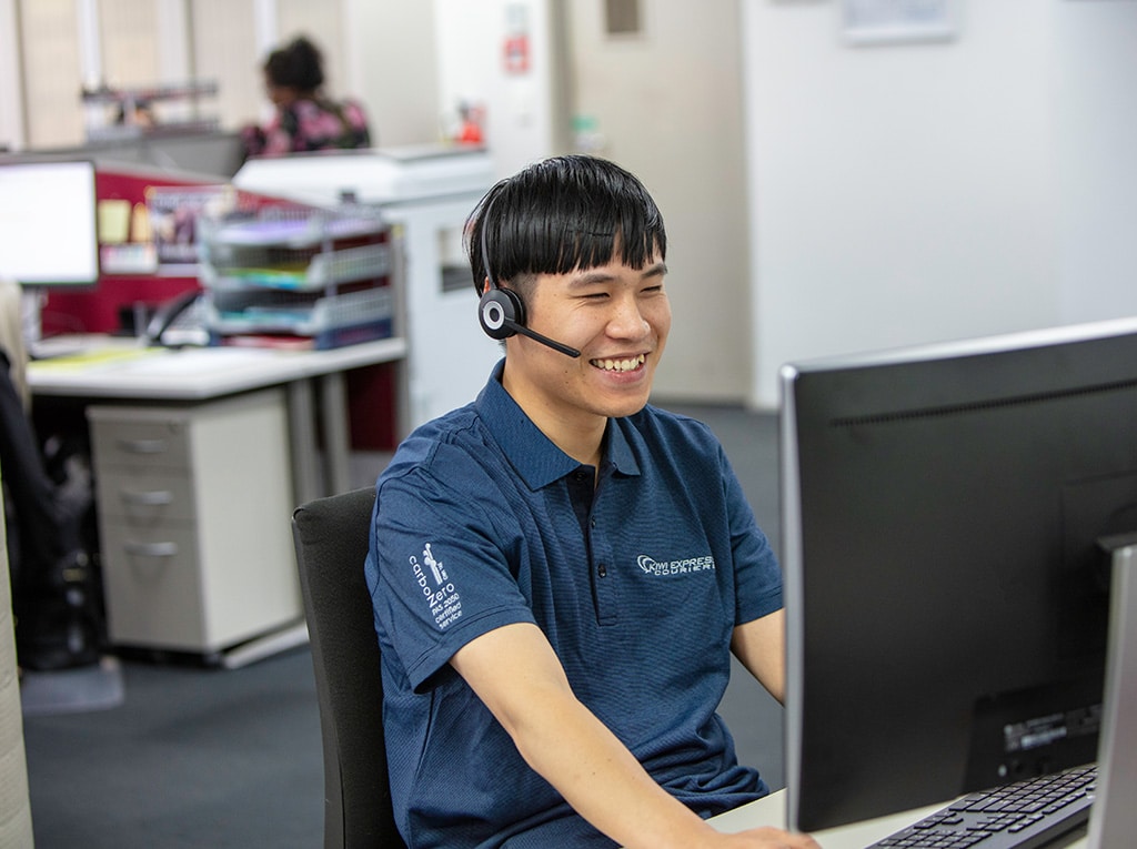 Courier logistics experts